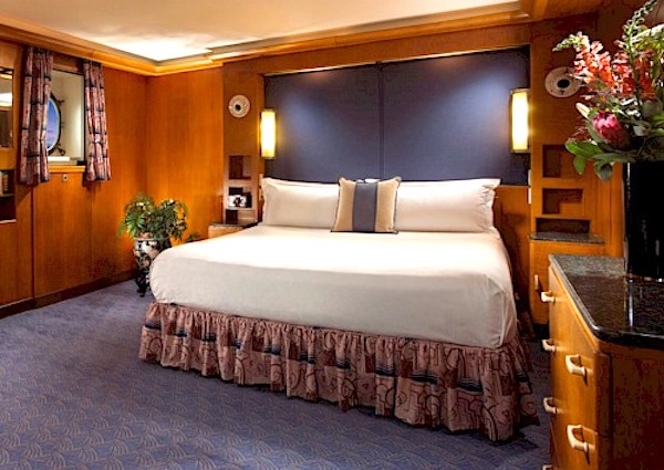 Exciting News About Cunard's Queen Mary, a stateroom.