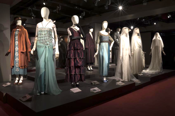 The Biltmore Hosts Downton Abbey Exhibit with costumes on display