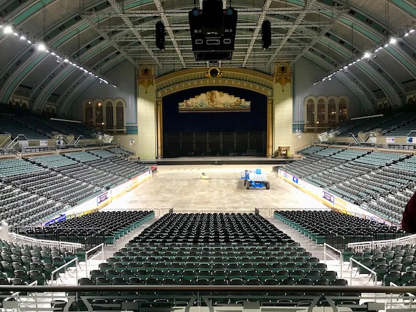 World's Largest Pipe Organ is in an enormous entertainment venue.