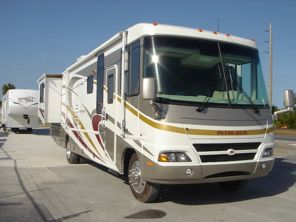 The exterior of an RV from Happy Campers