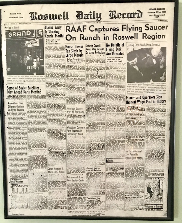 A newspaper article about UFOs landing where now Aliens Abound in Roswell New Mexico