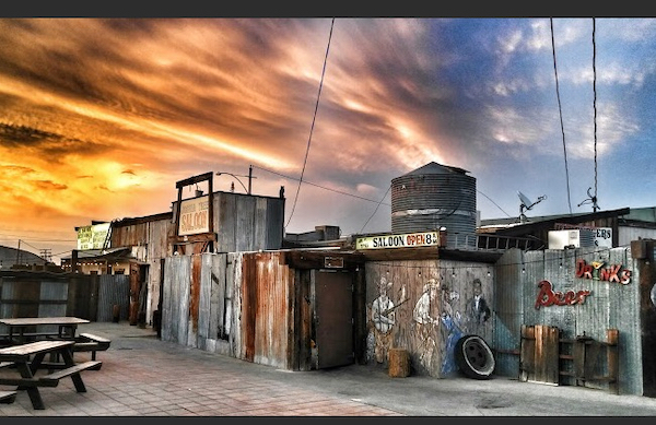 The facade of a building that looked like the Wild West of the 1800s near Joshua Tree National Park