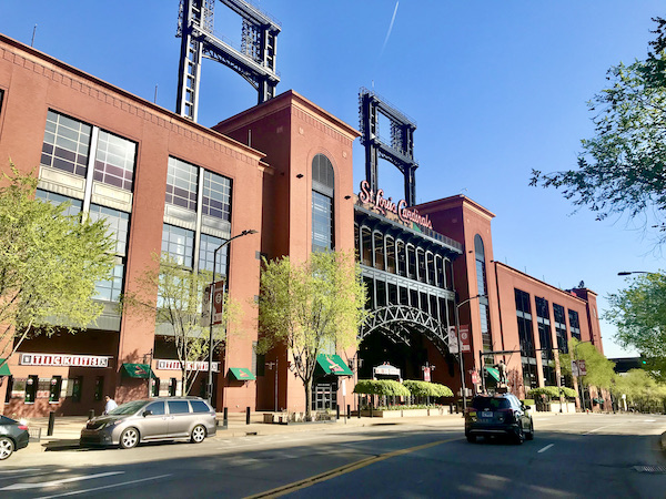 A red brick baseball stadium in Downtown St. Louis Missouri