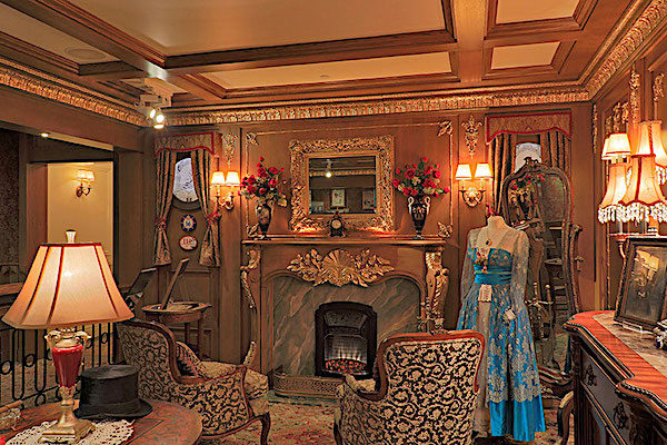 An elegant cabin circa 1912 aboard Titanic