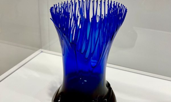 A black and cobalt glass vase at the Knoxville Museum of Art Tennessee