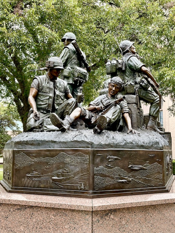 A bronze sculpture of 4 soldiers in Fabulous Austin Texas