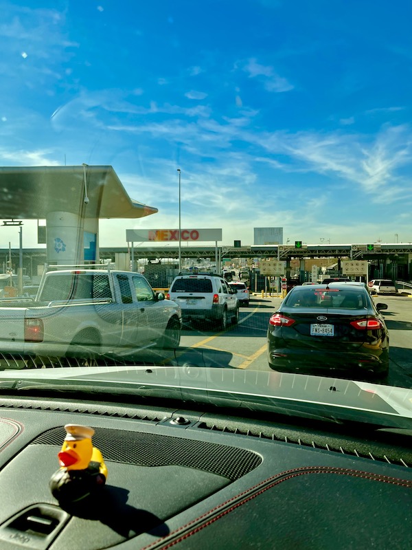 Waiting in line at the border crossing point into Mexico.
