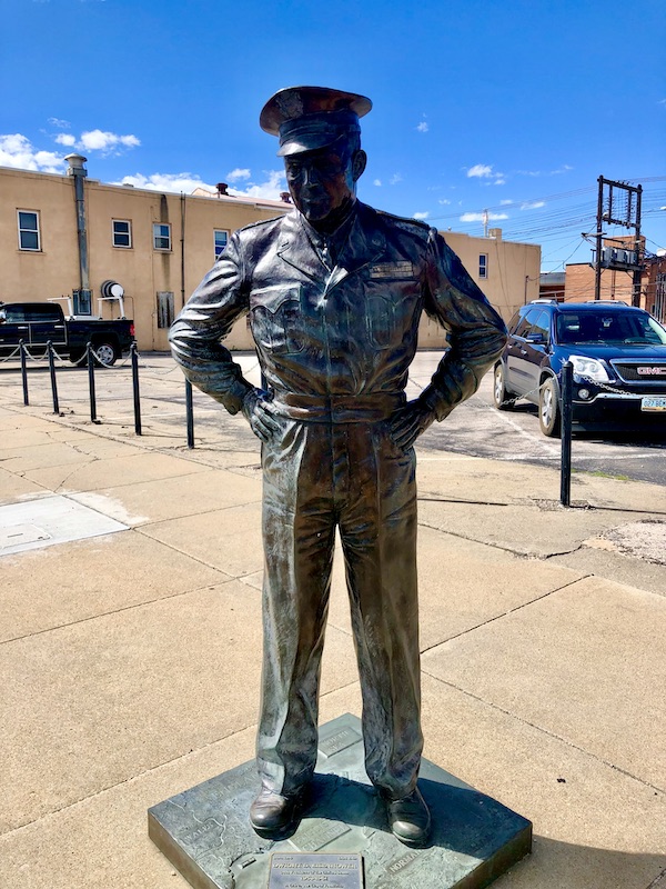 Bronze statue of President Eisenhower for the American Presidents of Rapid City SD