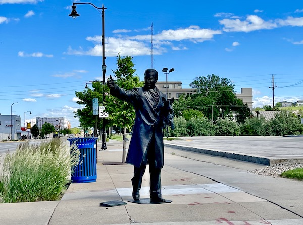 Bronze sculpture of George W. Bush for American Presidents of Rapid City SD