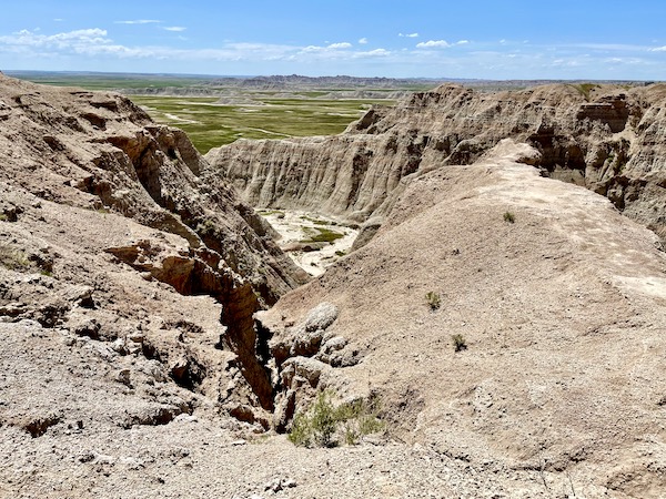 Rocks that look like they have split apart at Badlands NP.
