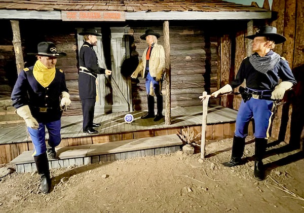 National Presidential Wax Museum Keystone SD figures of Col. Custer as the make their appointment with destiny.