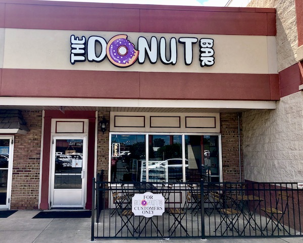 A donut shop in a strip mall called The Donut Bar Fort Wayne IN