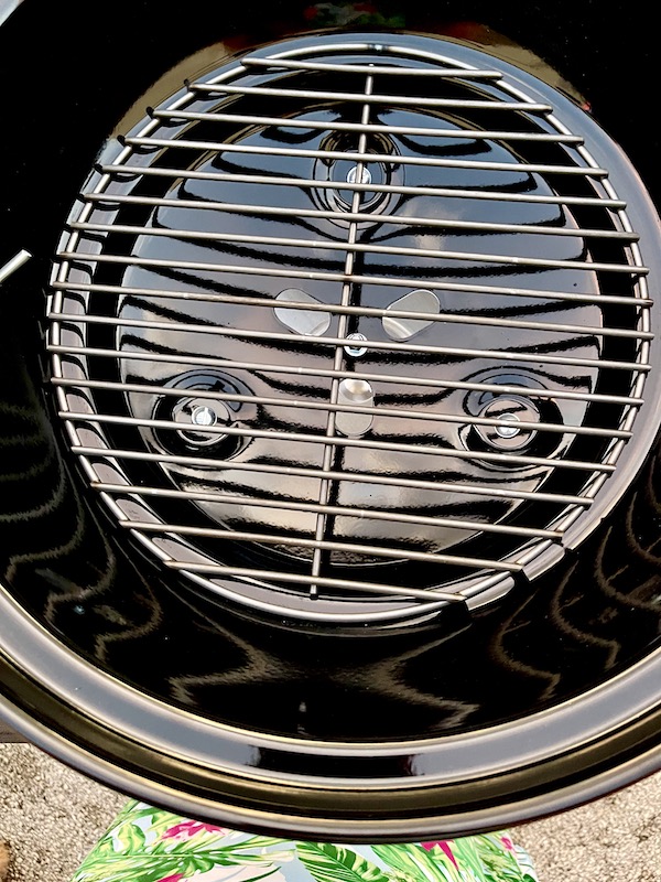 Bottom vents of Weber Jumbo Joe Charcoal Grill wide open