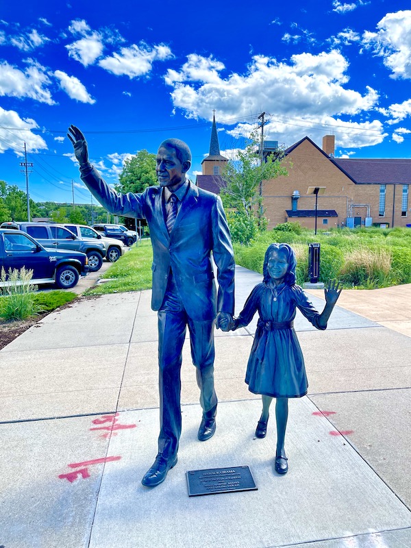 Sculpture of Barack Obama and daughter in Rapid City SD. Part of my 3 Years RVing Year 3 Recap