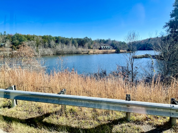 During our 2 Weeks in Northwestern South Carolina we visited a park with a lake and mountains.