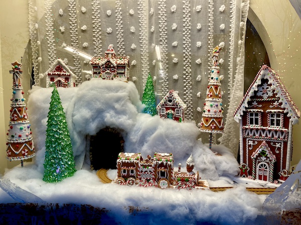 Holiday Season in Helen Georgia brings store windows with gingerbread houses