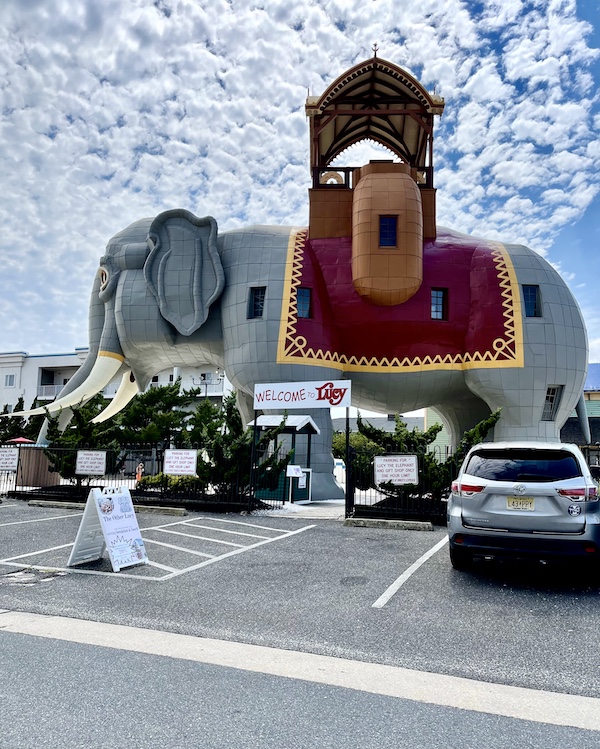 Enormous gray elephant structure is a building at the Jersey shore on the east coast.