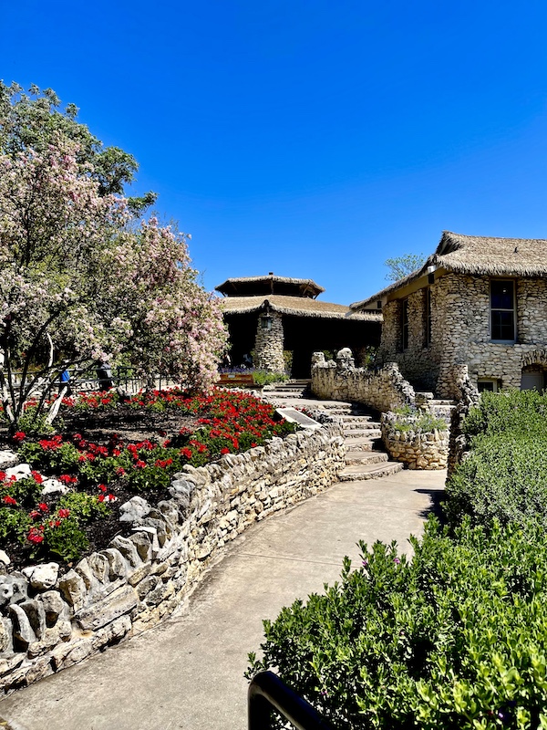 Japanese Tea Garden San Antonio - The Traveling Locavores