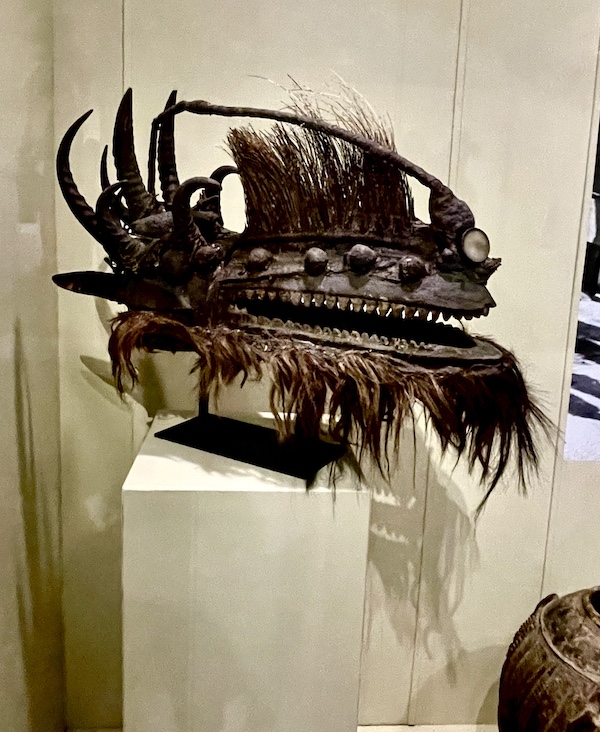 Weird mask/helmet from Mali on display at New Orleans Museum of Art